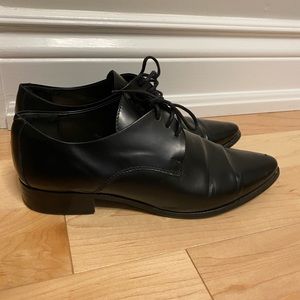 Filippa K black leather pointy oxford shoes size 38